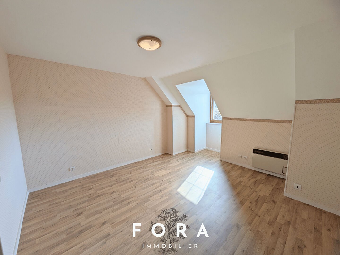 T2 de 51 m² à quelques minutes à pied du centre-ville de Condé-en-Normandie !
